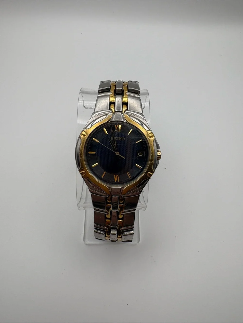Seiko 7N42-6010 Two Tone Gold Silver Date Dial Watch Water Resistant Working